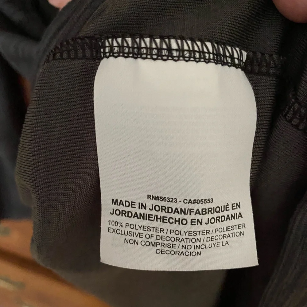 {nike} Dri FIT 1/2 zip Pullover - Picture 6 of 7